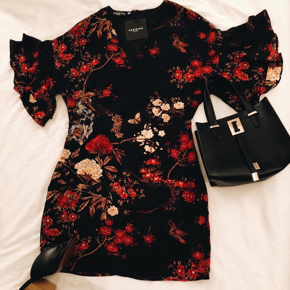 Floral fringe sleeve dress